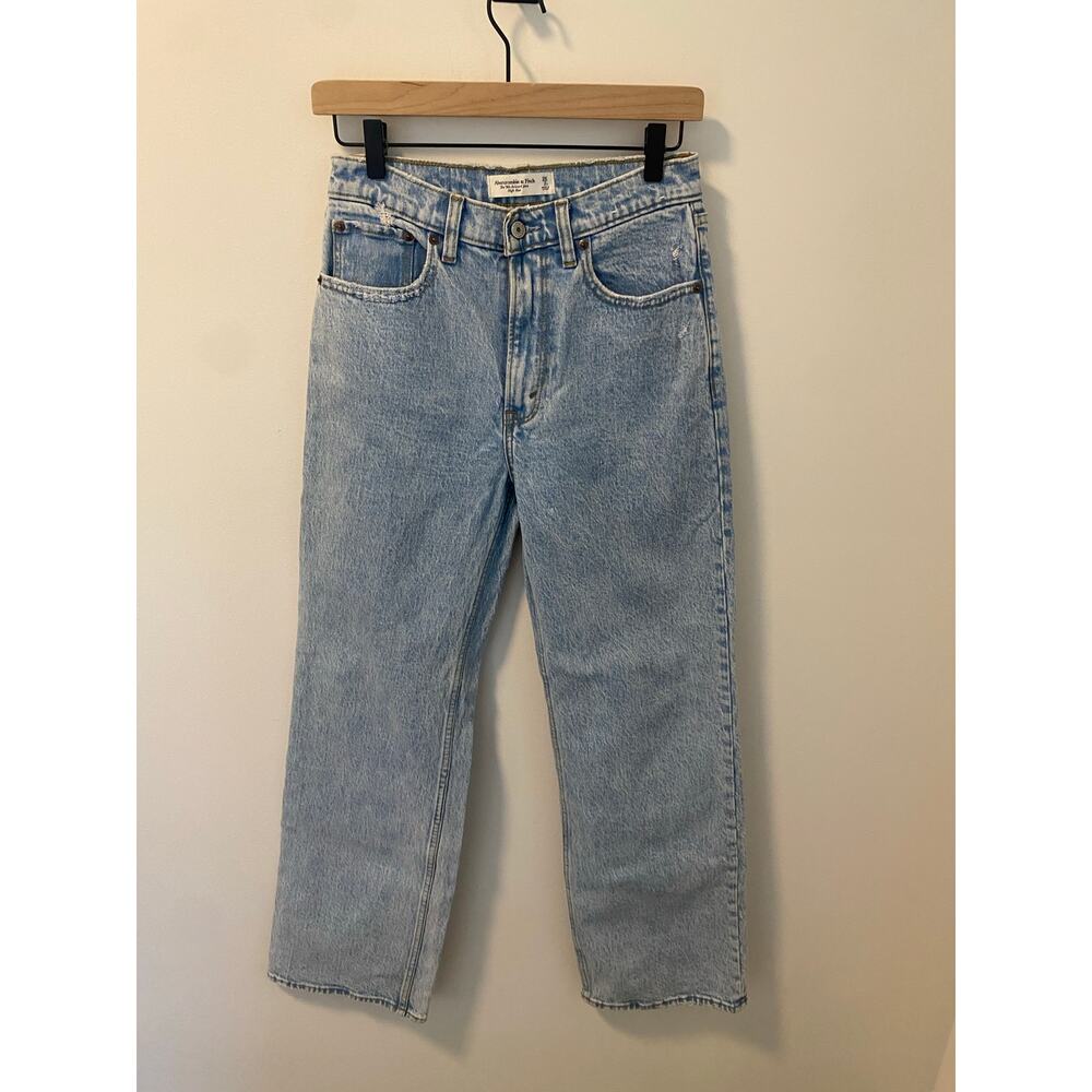 Abercrombie & Fitch The '90s Relaxed Jean High Rise-Size 26